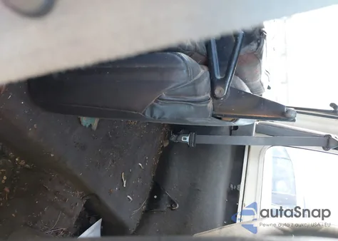 1999 Jeep Wrangler Sport z USA, uszkodzony, nr VIN 1J4FY19S2XP493947